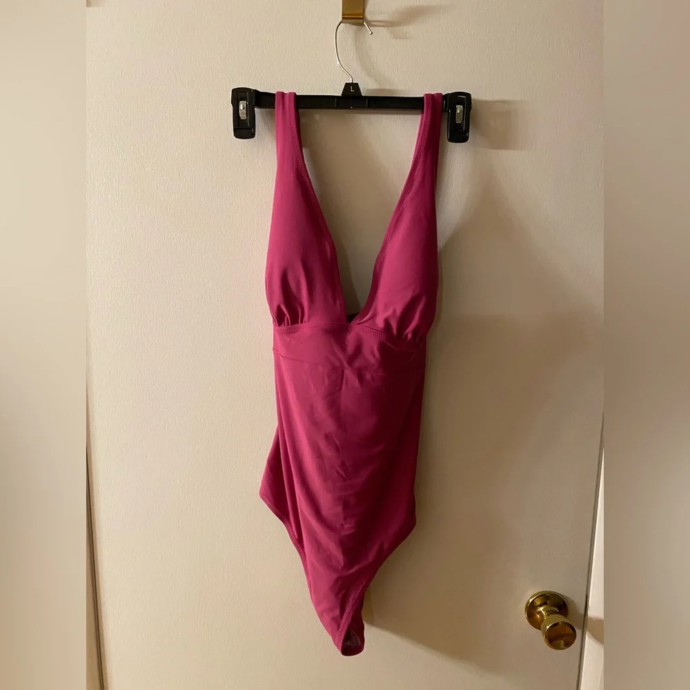 Old Navy one piece bathing suit Pink NWT